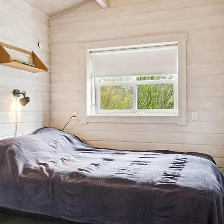 3 Bedroom Beautiful In Holiday home